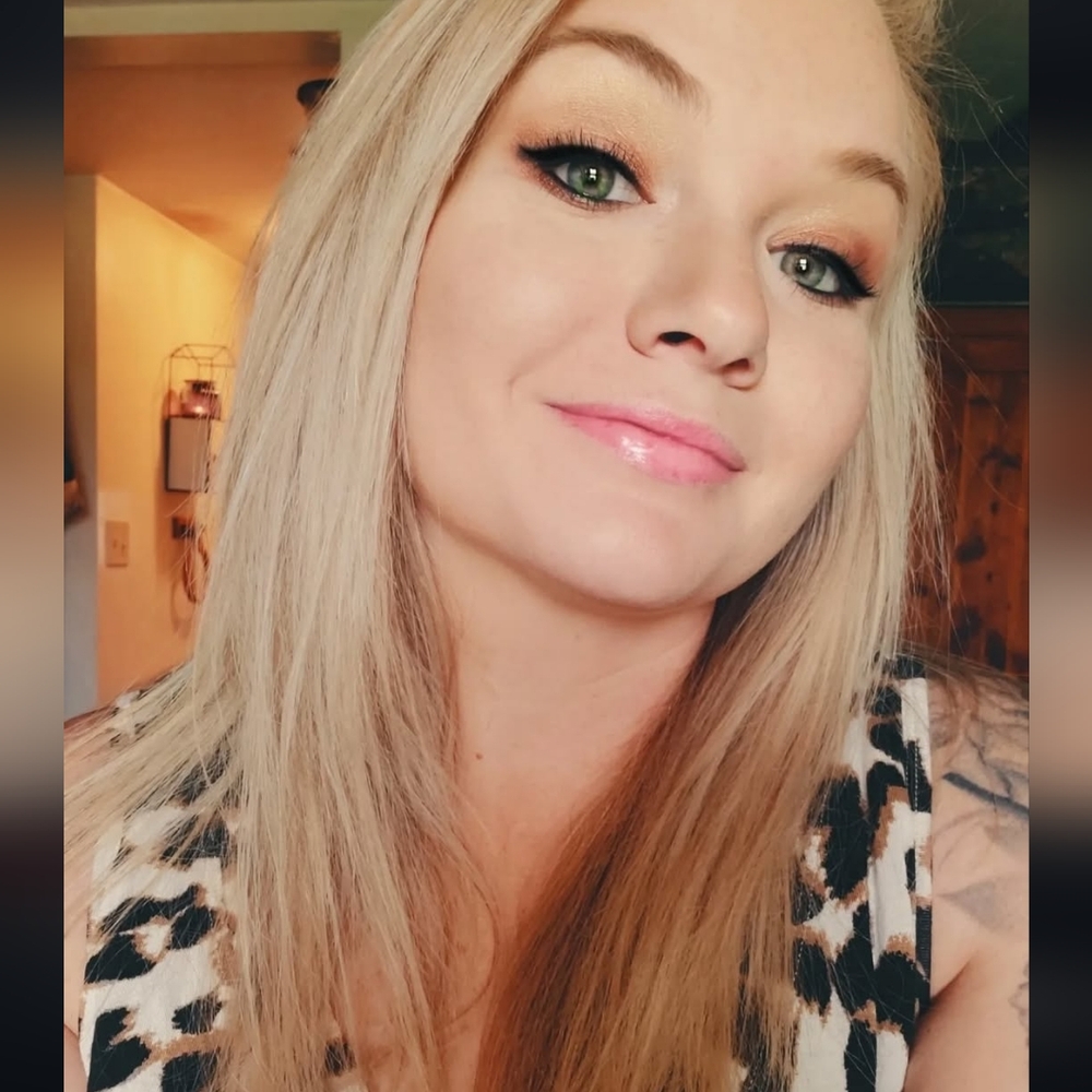 Meet your Posher, Heidi
